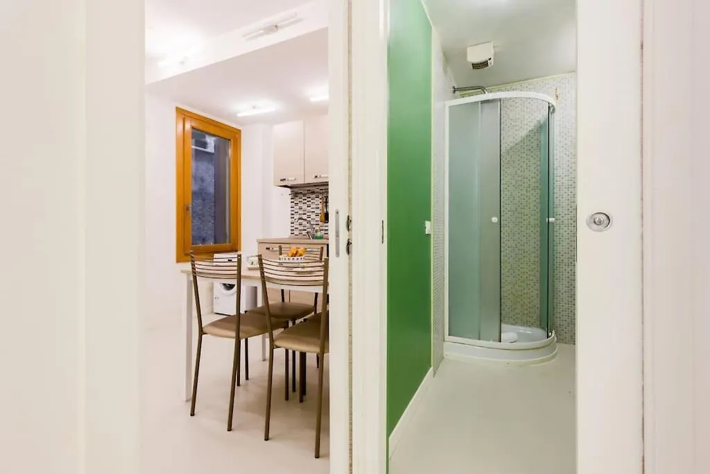 San Felice Modern Apartment Venice